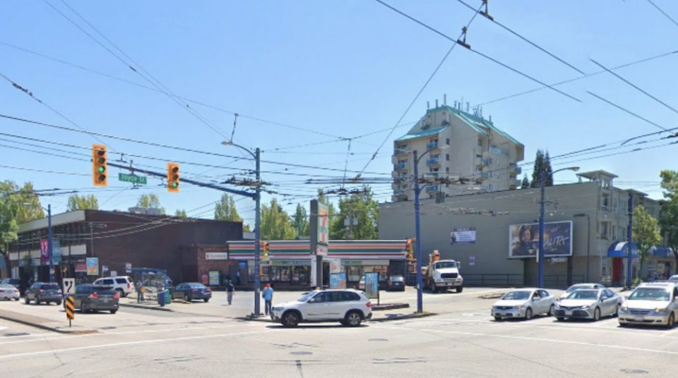 Kingsway and Joyce intersection
