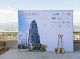 Topping off celebration at One Central by Aoyuan